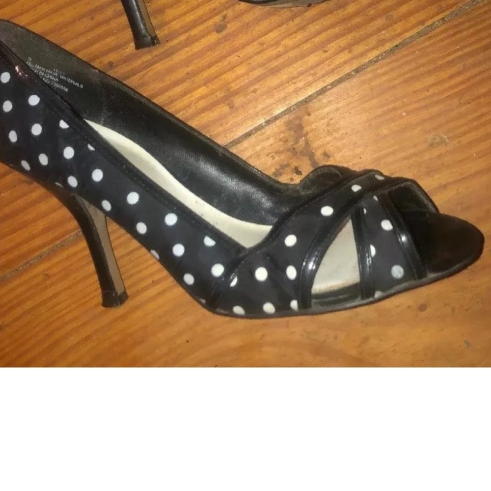Black white polka dot  heels  9 Cato’s peek toe